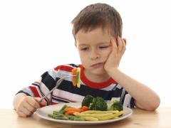 запоры у детей, правильное питание ребенка