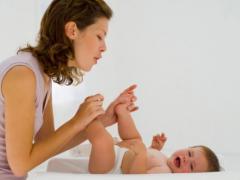 Что делать если у младенца запор