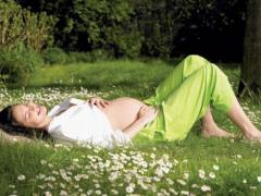 ноет поясница на ранних сроках беременности
