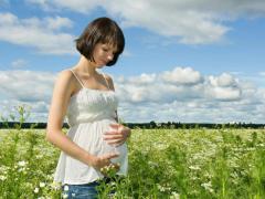 Во время беременности у женщин падает иммунитет