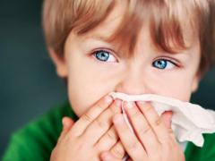 У детей простуда определяется рядом признаков