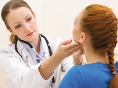 Симптомы снижения ТТГ связаны с признаками дисфункции щитовидки