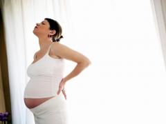 Боли в области позвоночника часто беспокоят беременных женщин